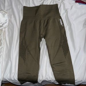 Gymshark Energy Seamless Half Leggings